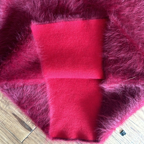 Louis Vuitton Burgandy Wool and Brushed Cashmere with Leather Accent Sweater - Picture 9 of 11